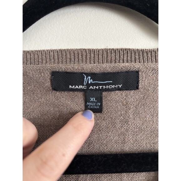 Marc Anthony Mens XL V Neck Knit Pullover Sweater Natural Fiber Neutral Preppy - Picture 2 of 4